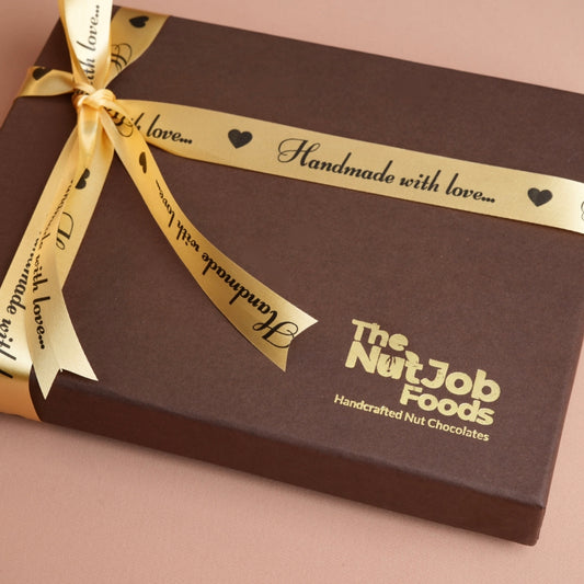 White Chocolate Dates with Almonds & Coconut Shreds - 12 Pieces