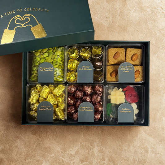 Luxury Christmas Gift Box with Assorted Chocolates, Cookies, Nuts and Candles, Premium Holiday Hamper