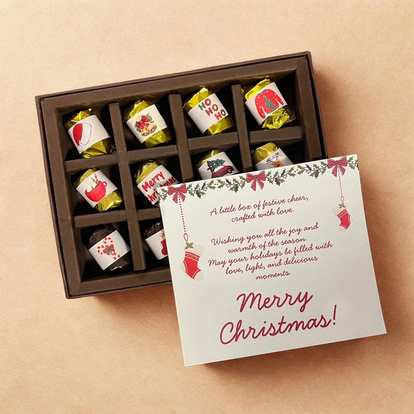 Christmas Gift Box - Almond and Chocolate Dates - 12 Pieces